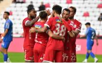 Antalyaspor'un konuu Fatih Karagmrk