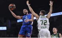 Anadolu Efes, ALBA Berlin deplasmannda galibiyet aryor