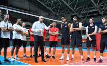 Filenin Efeleri, Paris 2024 iin parkeye kacak