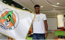 Alanyaspor'un yeni transferine men cezas!