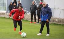 Sivasspor, Fiorentina mana hazr
