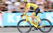 Fransa Bisiklet Turunda kazanan Adam Yates