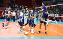 Fenerbahe Erkek Voleybol Takm galibiyetle balad!