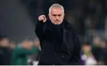 Mourinho: 'Derbiyi unutun'