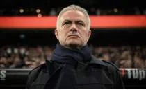 Mourinho, stanbul derbilerinde kayp