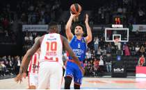 Anadolu Efes, 15 saydan geri dnd!