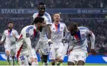 Lyon'u derbide Lacazette gldrd!