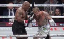 Jake Paul, Mike Tyson' malup etti!