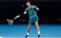 Djokovic tm zamanlarn en iyisi olmak iin korta kyor