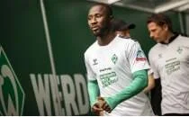 Naby Keita'dan Hatayspor iin aklama!