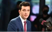 Raptors, GM Bobby Webster' basketbol operasyonlarnn bana getirdi
