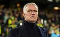 Jose Mourinho: 'Bana acil stoper lazm'