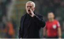 Jose Mourinho'dan Adana'da tek stoper!