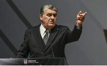 Serdal Adal�'dan yabanc� VAR a��klamas�!