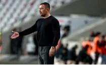 Baakehir'de Fenerbahe ncesi tek eksik