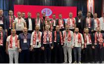 Antalyaspor'da bakanla seilen Ergn'den A iin olaanst genel kurul ars: