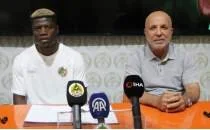 Maestro, Alanyaspor'a transfer oldu