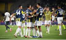 Fenerbahe'nin Devler Ligi mesaisi balyor: Hedef Play-Off