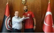 Gaziantep FK, Nazm Sangare'yi renklerine balad