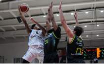 Yukatel Merkezefendi Belediyesi Basket ilk deplasman galibiyetini ald