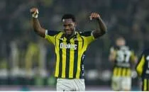 Fenerbahe'de Jhon Duran karar
