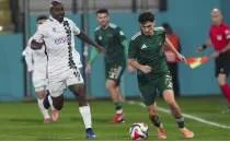 Esenler Erokspor'dan Sakaryaspor'a fark