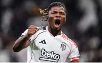 Beikta'ta El Bilal Toure'den ma sonu paylam!