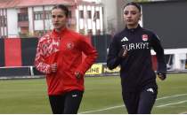 Van'n milli atletleri Portekiz'de altn madalya iin yaracak