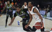 Galatasaray MCT Technic zorlansa da kazand!