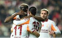 Galatasaray'dan Kas�mpa�a'ya kar�� b�y�k �st�nl�k!
