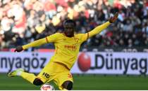 Galatasaray'dan Dennis i�in hamle haz�rl���!