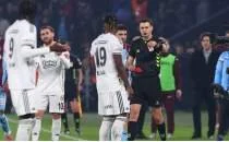 El Bilal Toure, derbide k�rm�z� kartla at�ld�