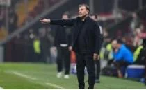 Okan Buruk'tan Kas�mpa�a ma�� mesaj�!