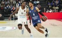 CANLI: Anadolu Efes - Dubai Basketbol