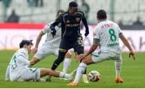 Konyaspor, sahas�nda son saniyede y�k�ld�!