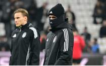 Be�ikta� trib�nleri, Rafa Silva'y� �sl�klad�!