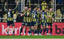 �mer �r�nd�l'den Fenerbah�eli y�ld�za ele�tiri!