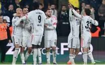 Be�ikta�'ta derbi zaferi sonras� Abraham ve Orkun'dan payla��m!