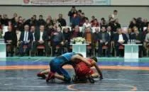 �ehit C�neyt Y�ld�z 15 Ya� Alt� G�re� Turnuvas�, ba�lad�