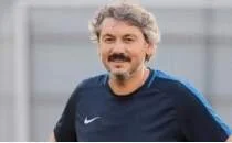 Atilla Gerin: 'Topu koluyla yumuatt'