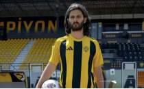 Bahis soru�turmas�nda �zmir'den 2 futbolcuya daha g�zalt� karar�