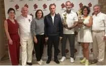 Cumhuriyet cokusu kortlara tand