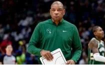 Garnett'ten Doc Rivers'a destek: 'Bucks'ta sorun, oyuncularda'