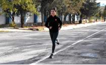 Dnya ve Trkiye ampiyonu milli atlet nci Kalkan yeni baarlara kouyor