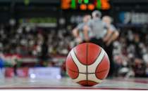 Ligden ekilen Kocaeli Kadn Basketbol Takm