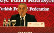 Bahis soruturmasnda sra teknik direktr ve bakanlarda!