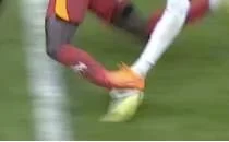 Galatasaray: 'Bu da m krmz kart deil?!'