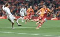 Samsunspor'dan G.Saray'a yant: 'Bu da m penalt deil?!'
