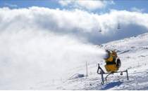 Erciyes Kayak Merkezi, suni karlama ile yeni sezona hazrlanyor