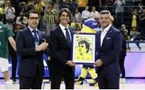 Fenerbah�e, �brahim Kutluay'� onurland�rd�